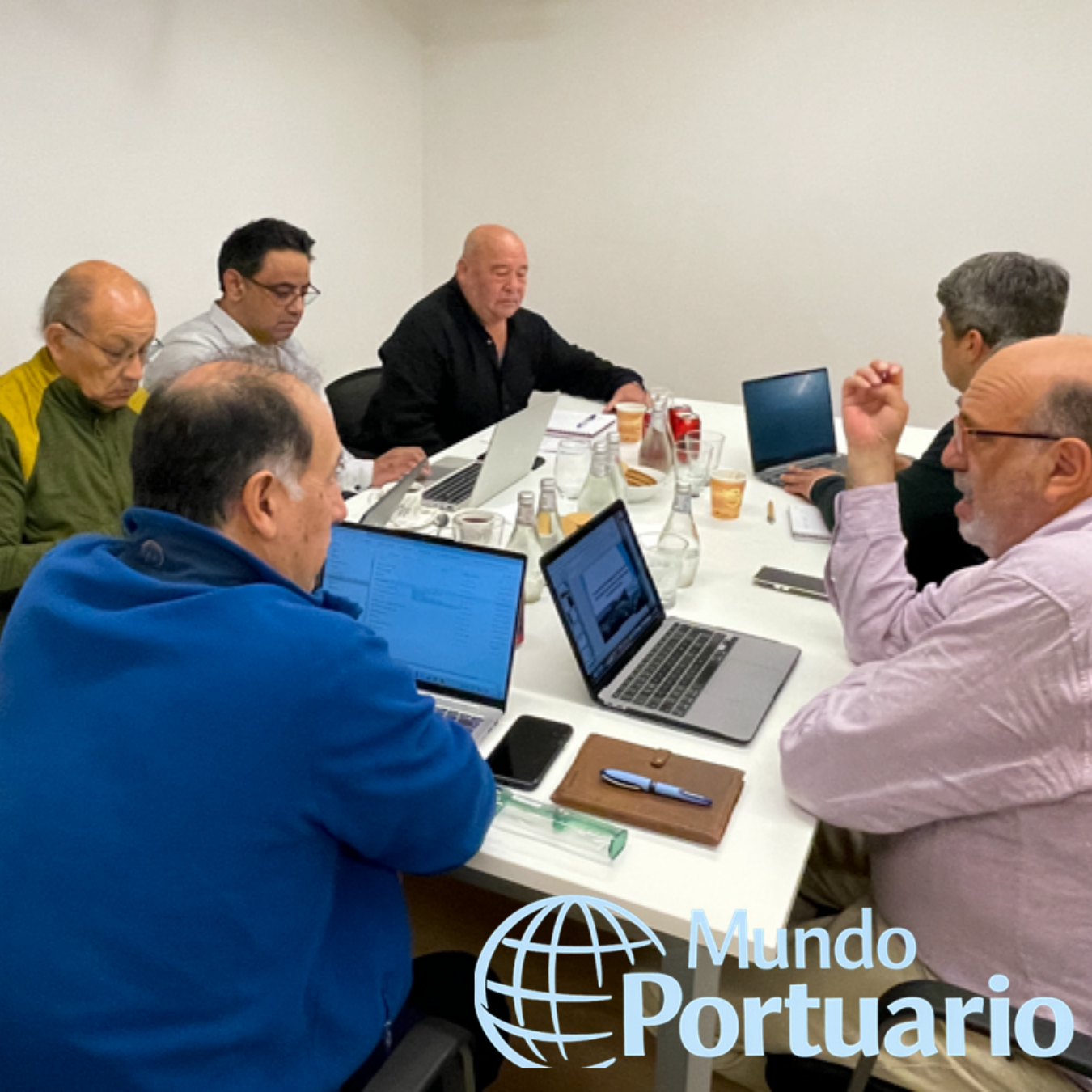 Puertos Australes afinan hoja de ruta para cruceros en la Patagonia chilena